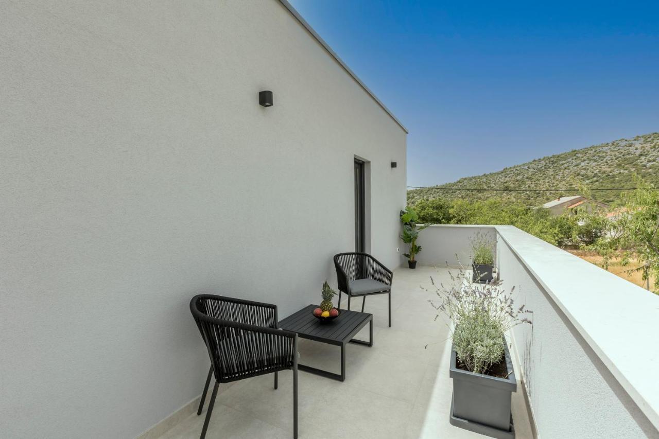 Luxury Villa Diana With Heated Pool And Jacuzzi Dograde Extérieur photo