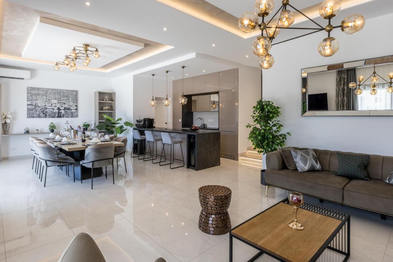 Luxury Villa Diana With Heated Pool And Jacuzzi Dograde Extérieur photo