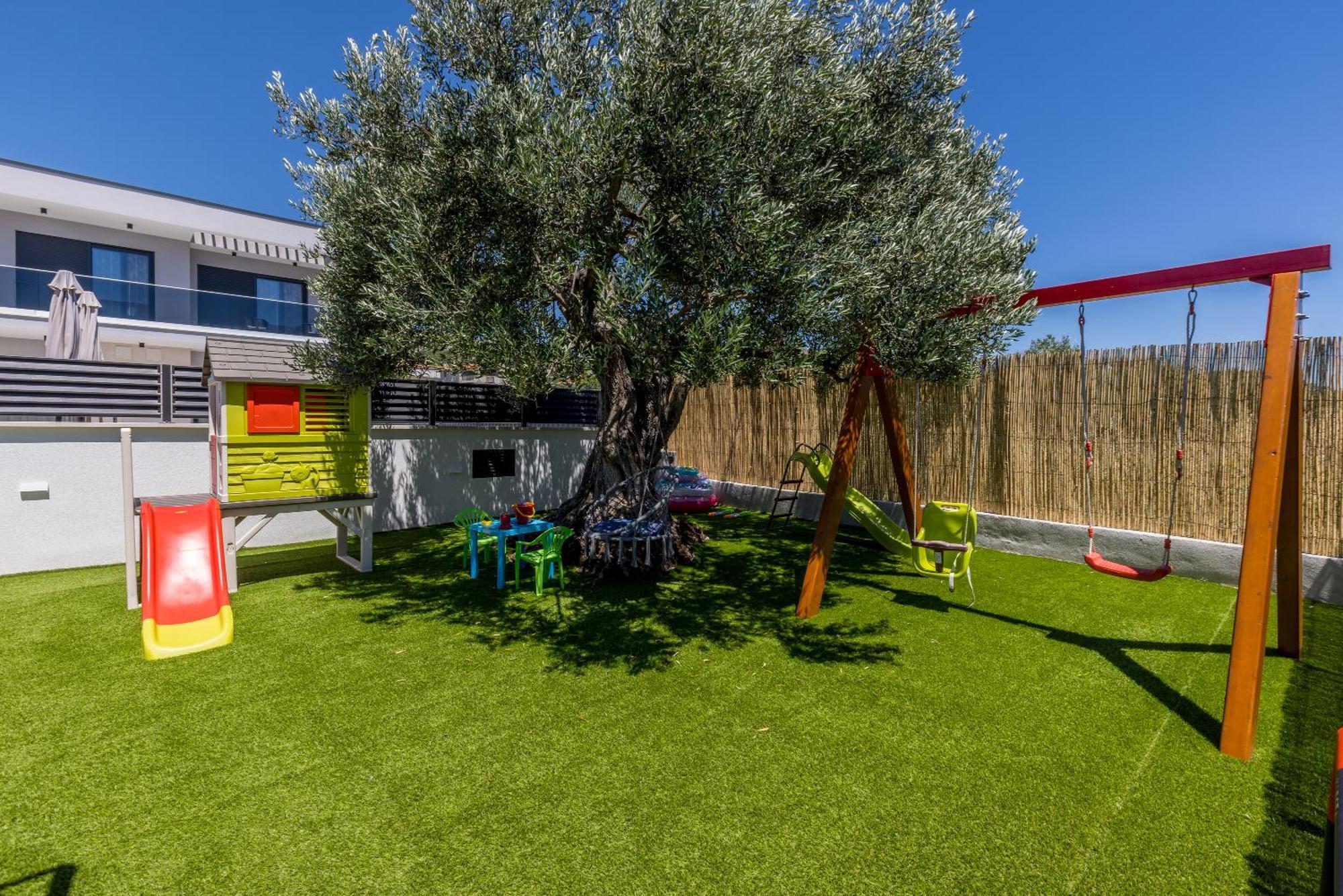 Luxury Villa Diana With Heated Pool And Jacuzzi Dograde Extérieur photo